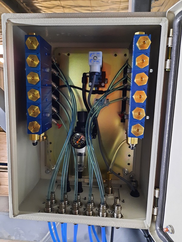 Compressed Air Controls designed, supplied and installed this pneumatic application.